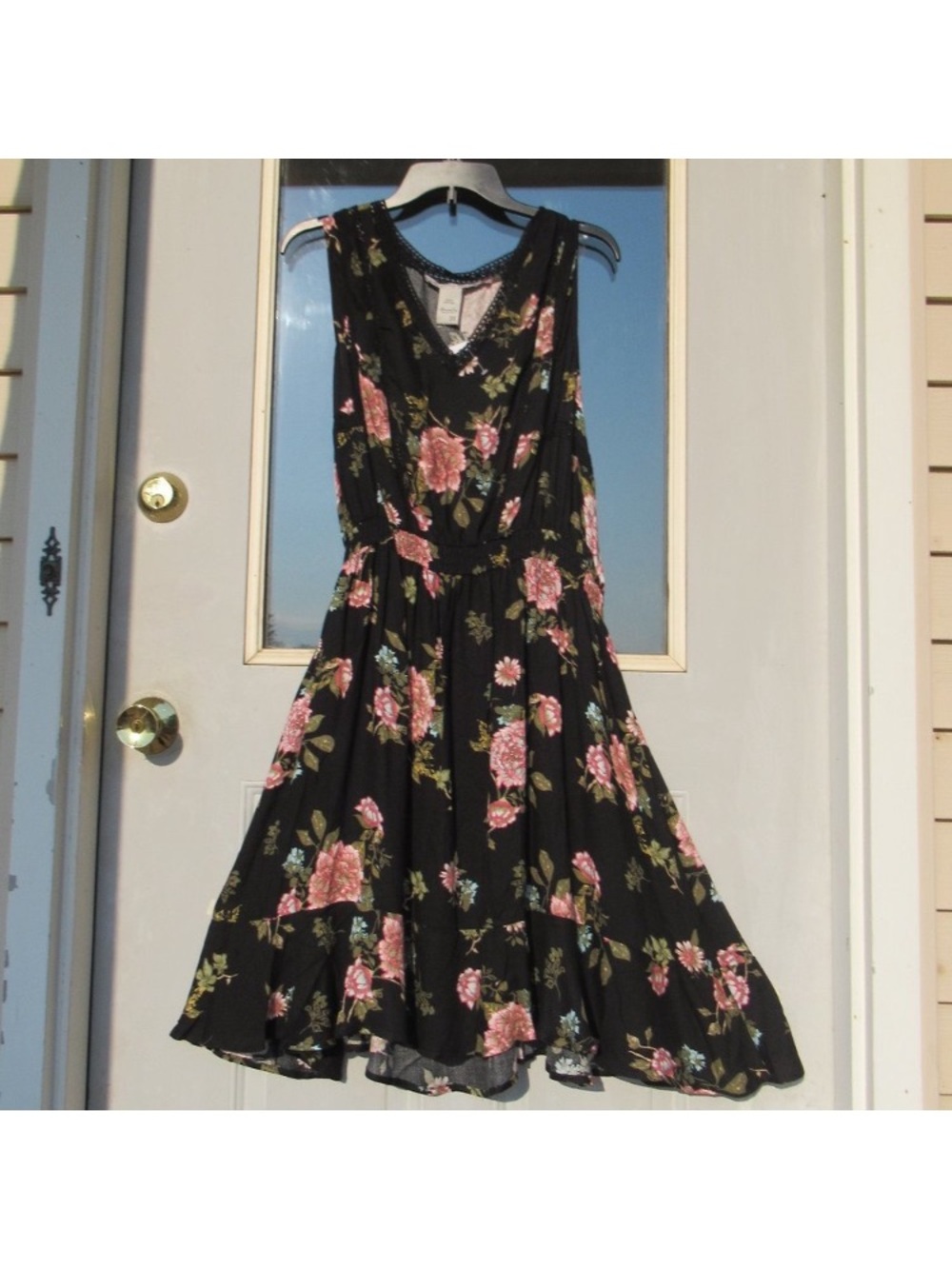 American Rag floral print sleeveless dress w crochet like detail boho 3X jrs